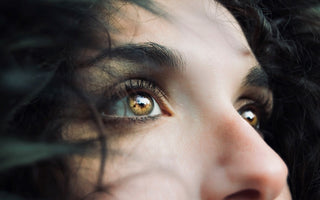 Jamais sans ma crème….. contour des yeux 👀