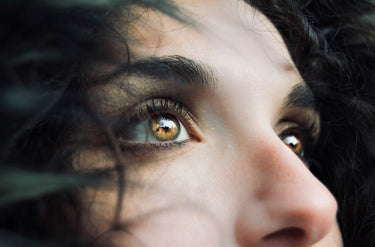 Jamais sans ma crème….. contour des yeux 👀